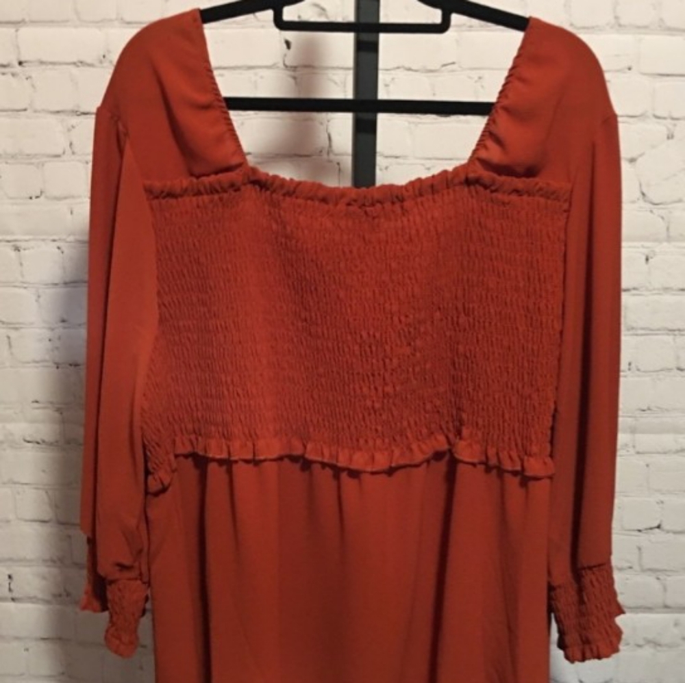 🆕 Cato Square Neck Peasant Top Size 22/24